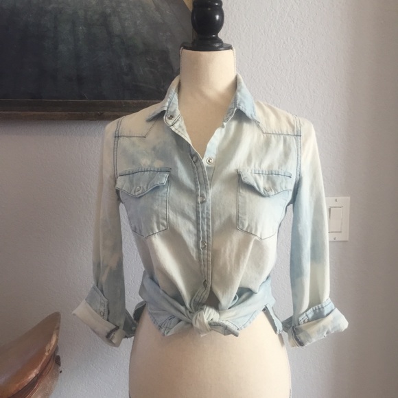 PLANET Tops - •Planet• Denim Acid Wash Snap Up Camp Shirt